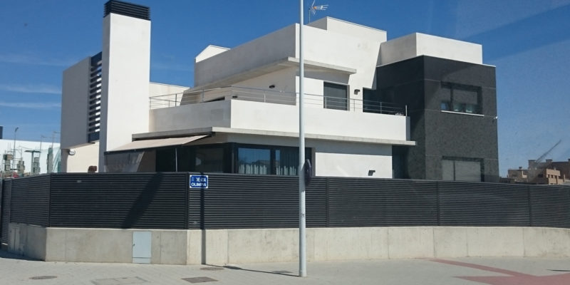 cancela vivienda cancelas y verjas albacete